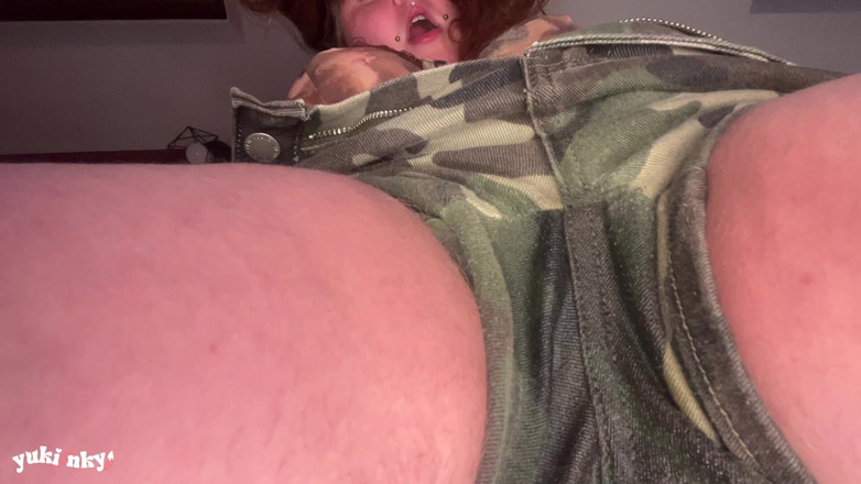 yukinky: POV: I Squirt in My Jeans - Facesitting