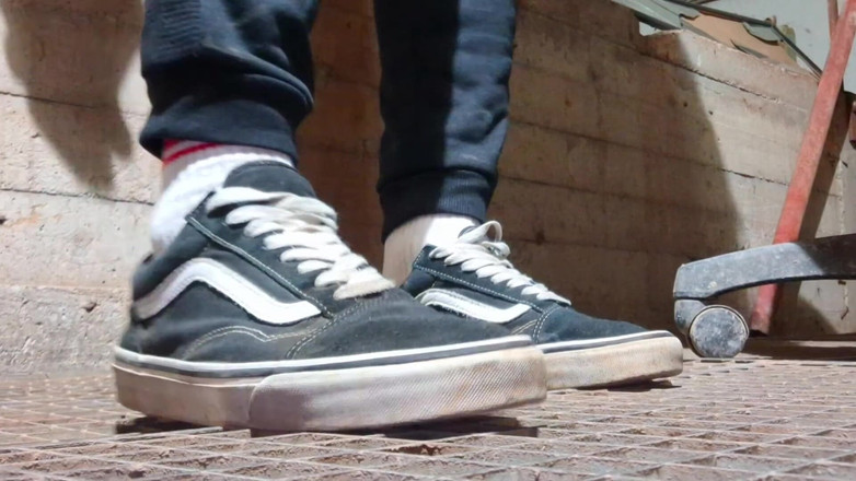 jerkofflover: Mina redigerade videor där jag leker med Vans stövlar