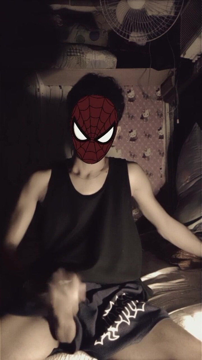 SunflowerBaby: Odada yalnızken mastürbasyon