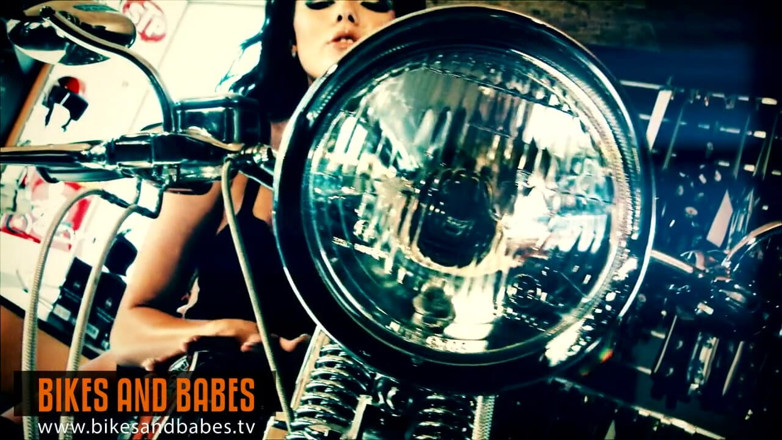 Bravo Models Media: Vanessa Decker - video seksi basikal dan awek tv