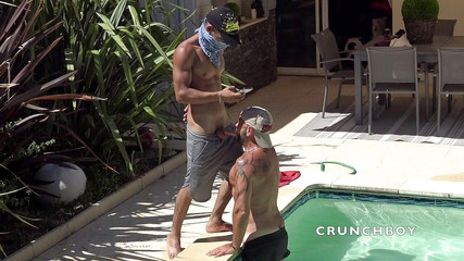 SEX WITH STRAIGHT BOY CURIOUS: Fucked raw in exhib by a young straight dude