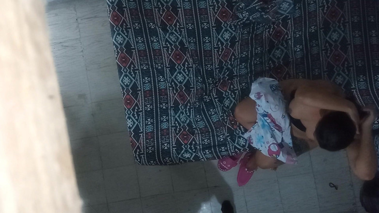 Monozion: Sialan Keras Dengan Istri Bos Saya Berteriak Berteriak