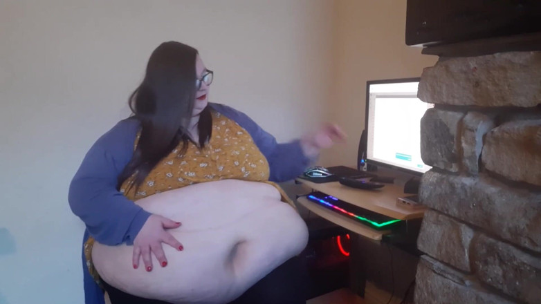 SSBBWLadyBrads: SSBBW secretary humiliated at work by boss - fantasy