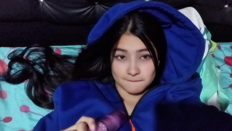 Yuli and tony: Sousedka, že Rica jsi jen chtěla vidět film" - porno