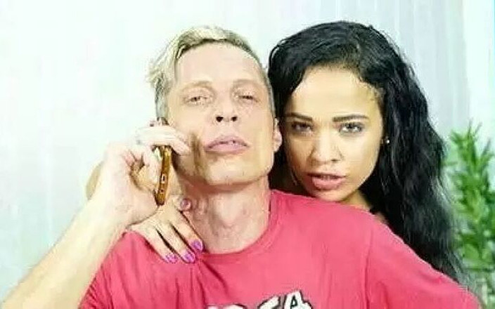 Amopornobr: 我和继女的秘密浪漫