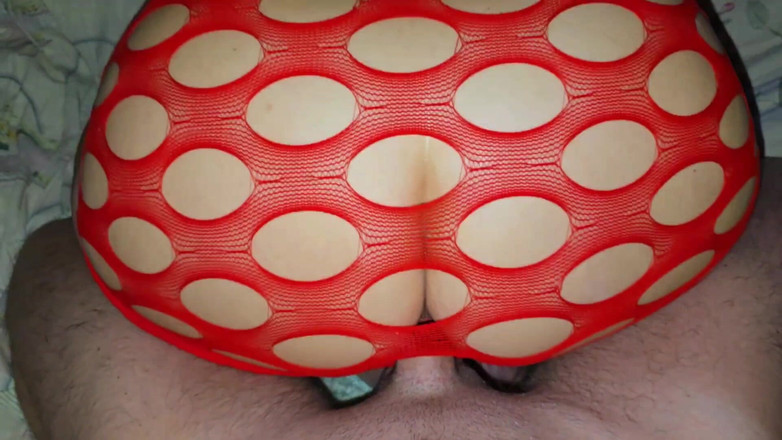 Anna Fire: Dia dikongkek melalui lubang dalam pakaiannya