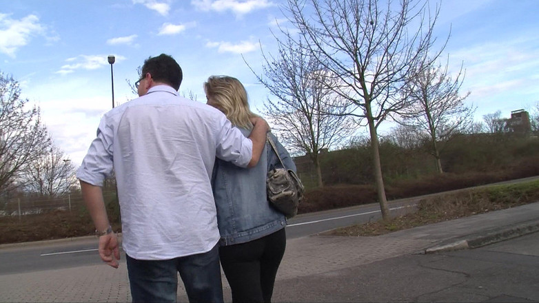 RetroLust: Napalony seks między dwoma dojrzałymi pięknościami