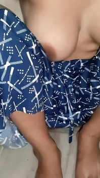 18 Year Old Girl Fingering Wet Pussy Desi Indian Orgasm Masturbation