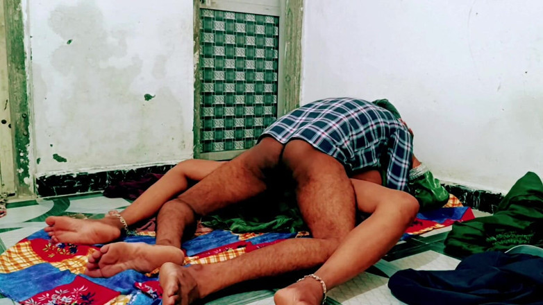 Bhabhi UP: My stepmom very hot