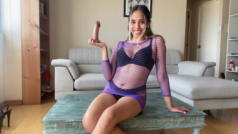 Goddess Alexa femdom: Bl@ckmail fantasie: opgepikt door mijn kamergenoot