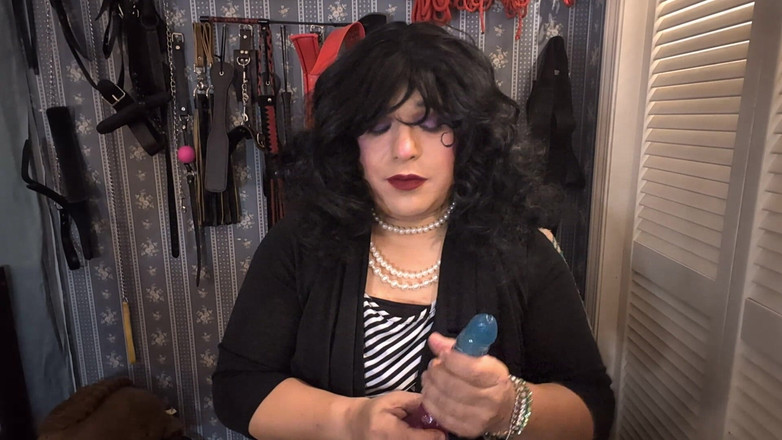 Tongue Lashor 69: Luglio 2025 clip JOi