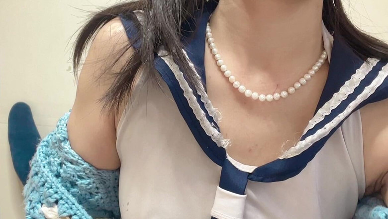 sweethanajapanese: Hana Wear College Girl Cosplay for Her New Day Work