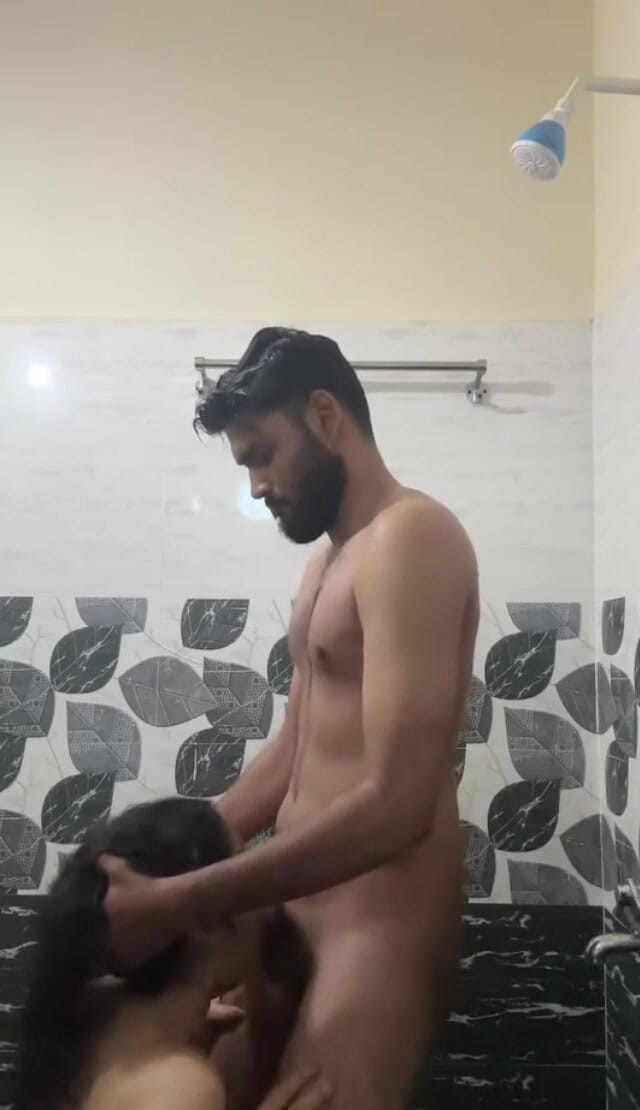 Sapnashah007: Parte 3. Ragazza Indiana Romanticismo Con Il Suo Ragazzo in Bagno