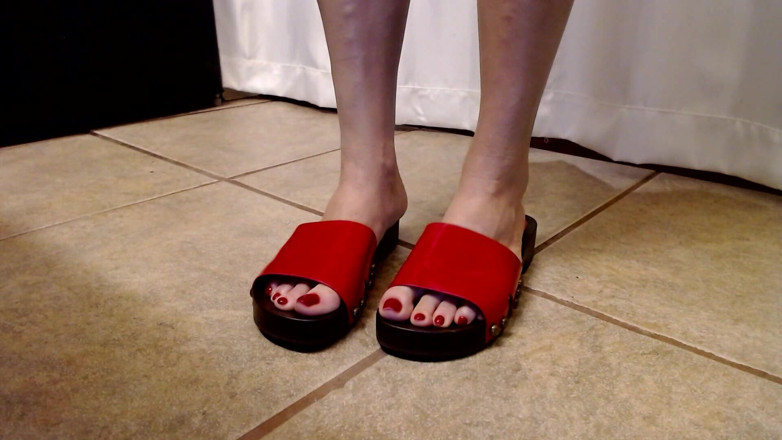Abby Anna: Summer Slides Shoeplay Sandal Fun