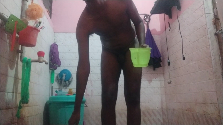 Tamil 10 inches BBC: Tamil10 palců BBC