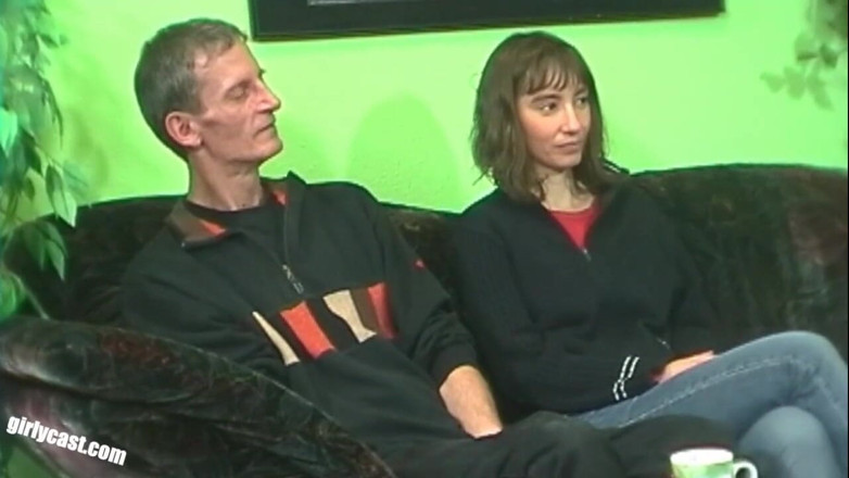 Girlycast: Mandy &amp; Olli the first time on camera