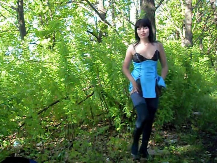 Horny Fuck Bitches: In the Woods I'm Waiting for the Next Cock