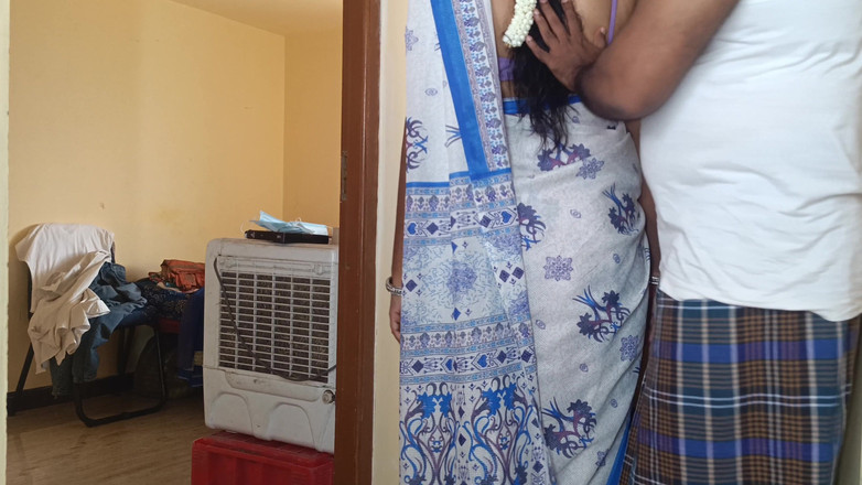 Palani69: Bà nội trợ đụ nóng bỏng