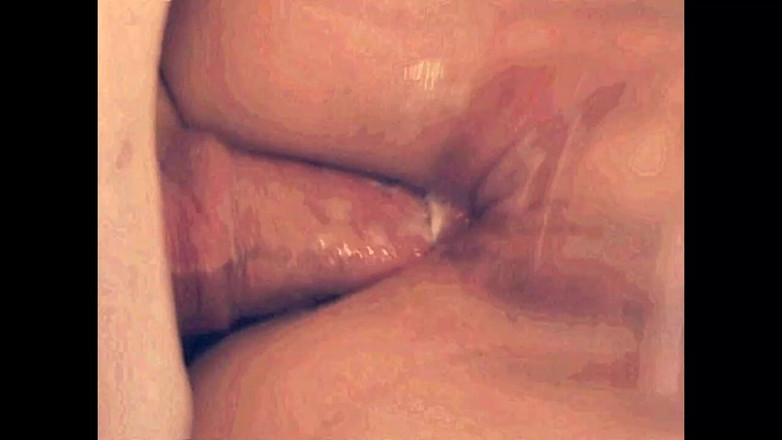 Vintage megastore: アメリカのヴィンテージブルネットが硬いチンポをしゃぶり、濡れたマンコを犯される