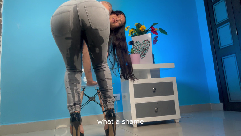 Rollerpublic: I Despair at the Bank Wet Jeans
