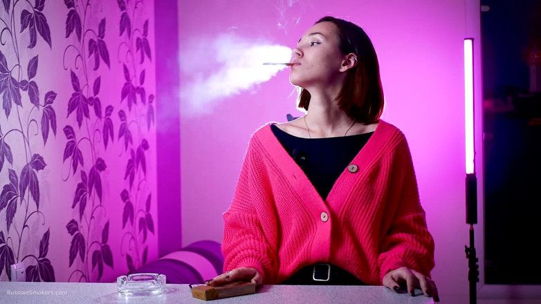 Russian Smokers: Playful Russian Beauty Smoking Cigarette Outdoor Tease