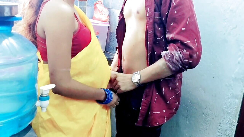 Fantacycutting: Ein paar hat spaß in der küche