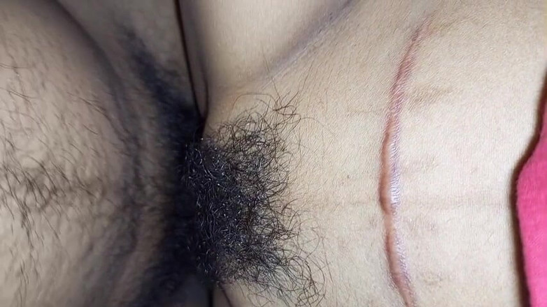 Disheboudi12: 与印度继妹发生性关系