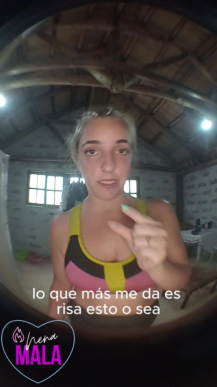 tunoviaputita: Une Argentine humilie son copain pour des micropénis - cocu