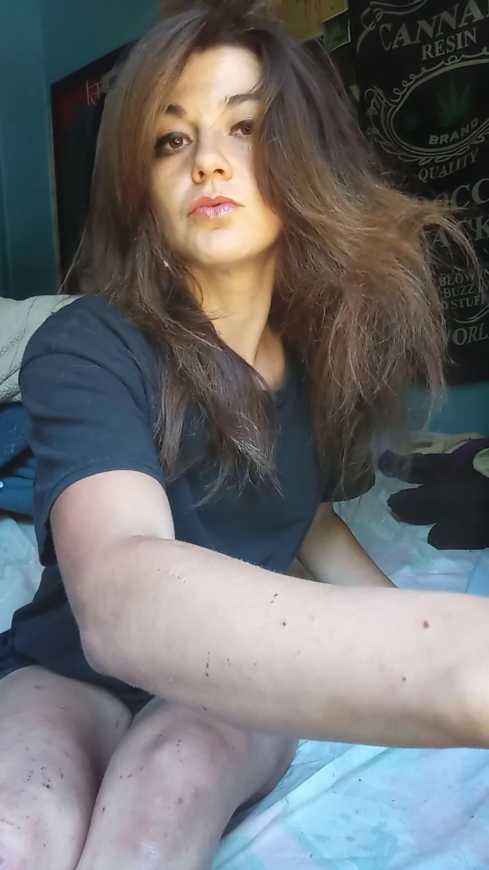 Freakshowsuckerr: Hard Dildo Fuck for Small Cute Brunette