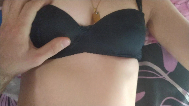 Teen and Milf Female Sex: My girlfriend comes to my bedroom and we fuck