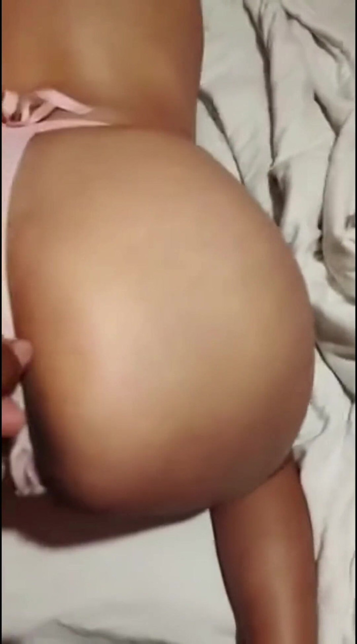 Gatita_travieza: Compilation of and on My Back