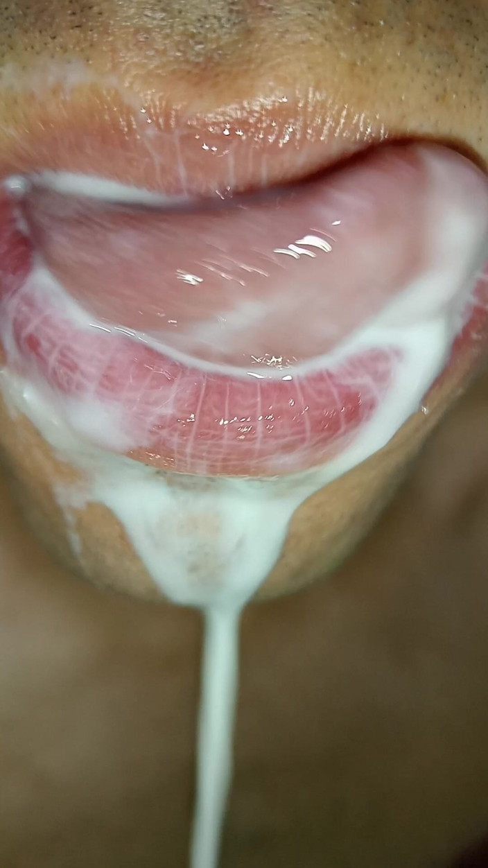 Rey rey: Ich liebe sperma in meinen mund