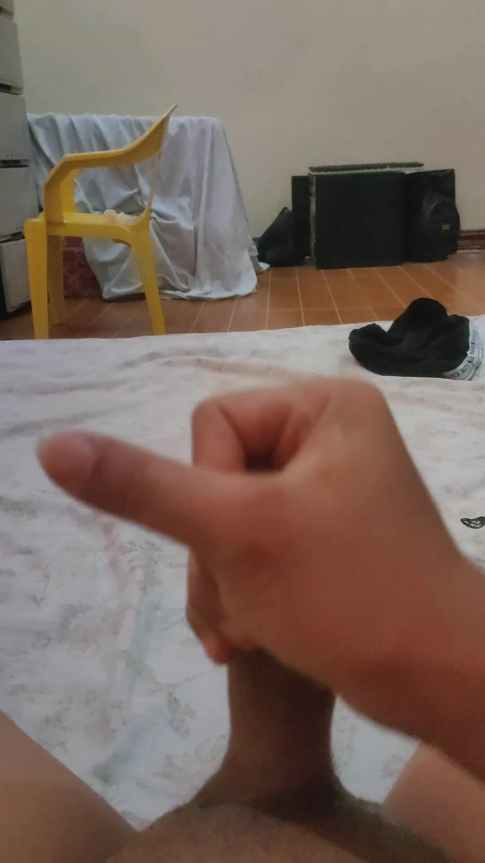 ArchAss: Wichsender Typ!