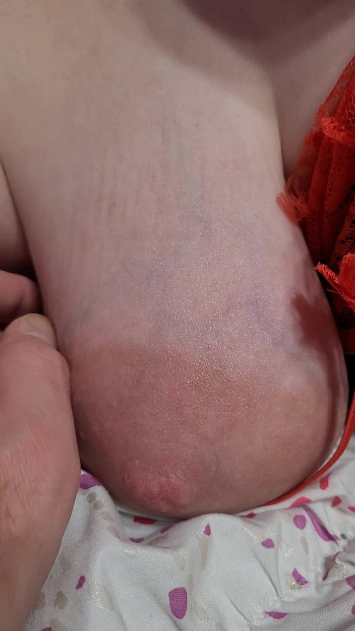 On cloud sixty nine: Velká povislá prsa