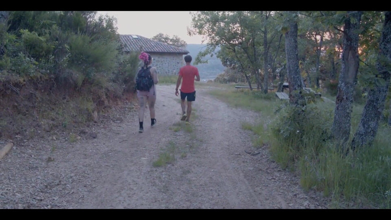 Zeus Ray Straight: Turistika a já skončíme šukáním v Poustevně