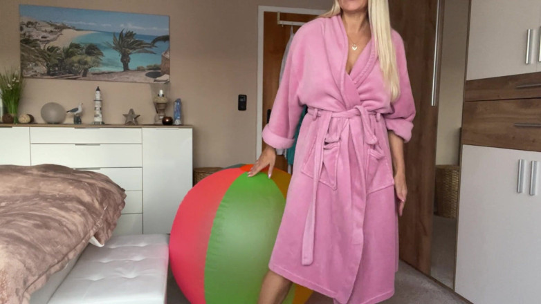 SweetSusi: Der Strand Ballon Dirtytalk