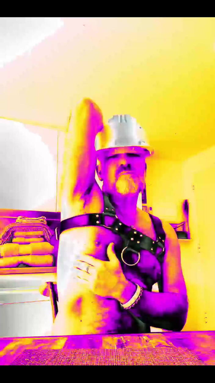 Daddybearvlc: Sevgililer Günün Kutlu Olsun