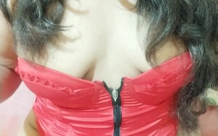 Carla Villalobos: Ik bekentenis dat mijn cuckold-vriend me meenam naar het huis...