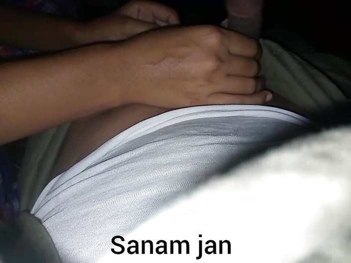 Sanam Jan: La star pakistana tiktok sanam jan lo succhia bollente con...