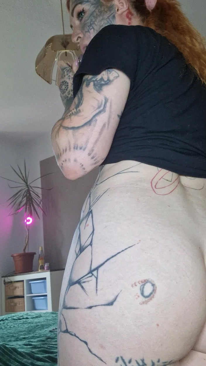 BaleaTheScarleg: Train You Asshole Too