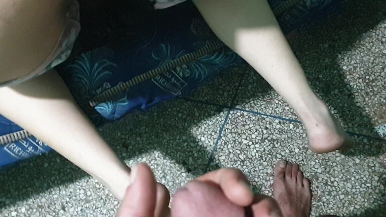 sahar good: Bir kadın kocasını arkadaşıyla aldatıyor ve seksten hoşlanıyor