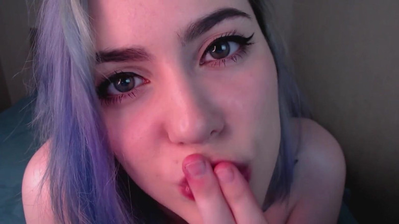 Stacy Moon: Woke up with a nice friend who wants to make...