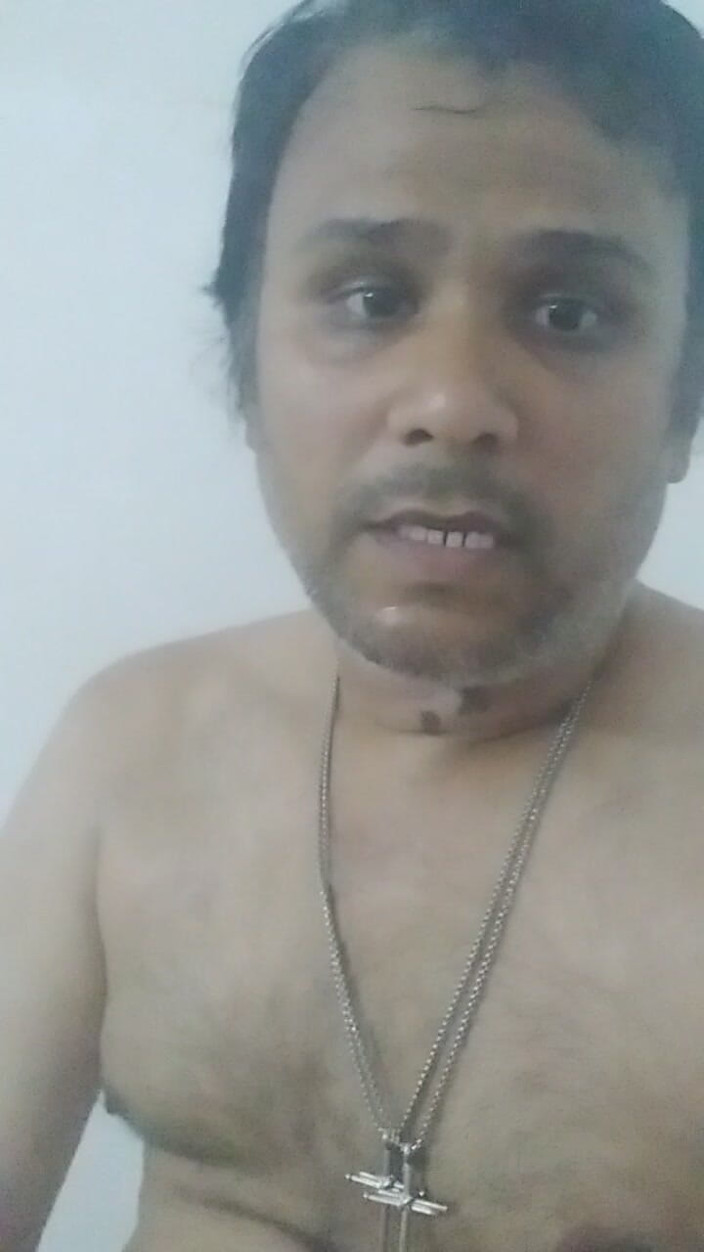 Nani Top: My Solo Dick's Free Performance Into Your Hairy Hole.......