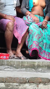 Bhabhi and Dewar Outdoor Bathroom Sex