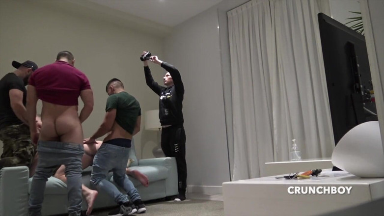 BAREBACK PORN SPY CAM: Raw Alexis Atlante fucked raw by 3 big cocks