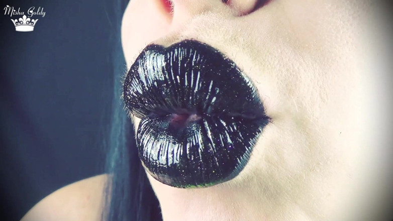 Goddess Misha Goldy: Kisses from black shiny lips ASMR JOI