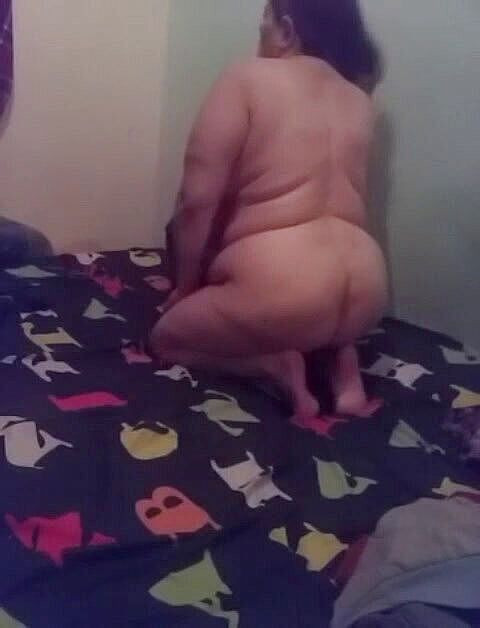 Yadiraxxx: Tombul olgun Kolombiyalı