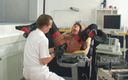 Rubber &amp; Clinic Studio - 1ATOYS: Peregangan anal dengan dildo dan kencing