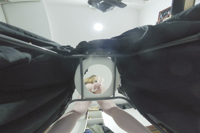 RussianGoddessVR: Farts, Feet and Spit From Your Goddess