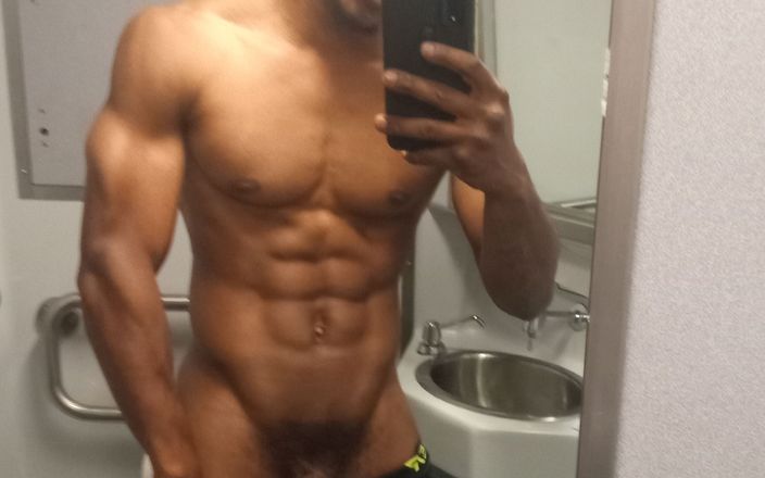 King Lucero 013: Morning workout big dick straight black man looking for women...
